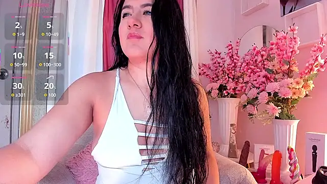 scarlet fostt  online show from 3, 11, 2025