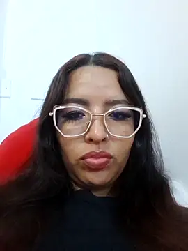 Snapshot of MadelaineJones chatting on 14, 5, 2026 MadelaineJones online show from 14, 5, 2026