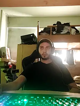 kleineid77 online show from 23, 6, 2026