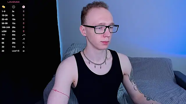 Snapshot of Alex_silents chatting on 17, 6, 2026 Alex silents online show from 17, 6, 2026