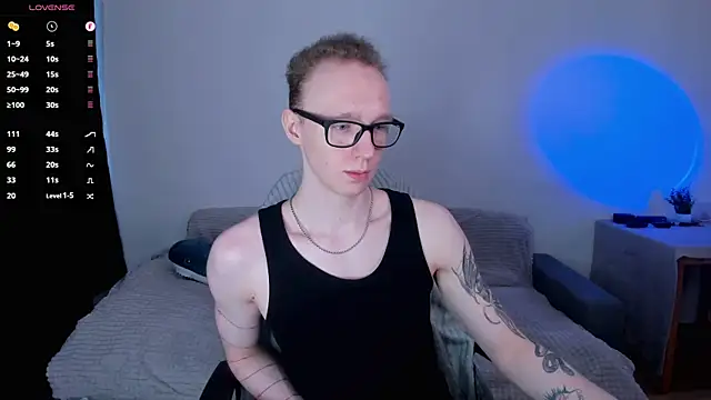 Snapshot of Alex_silents chatting on 17, 7, 2026 Alex silents online show from 17, 7, 2026