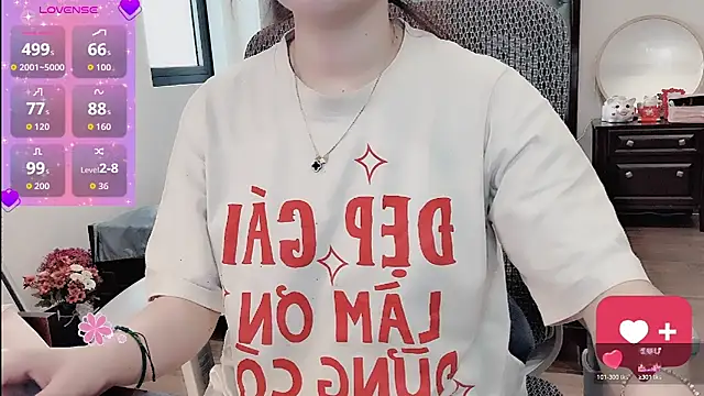 Snapshot of Berrysweet_68 chatting on 11, 4, 2026 Berrysweet 68 online show from 11, 4, 2026