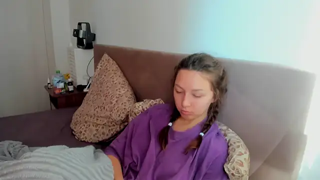 Adela Vetta online show from 30, 9, 2025