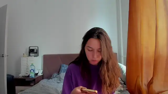 Adela Vetta online show from 15, 10, 2025