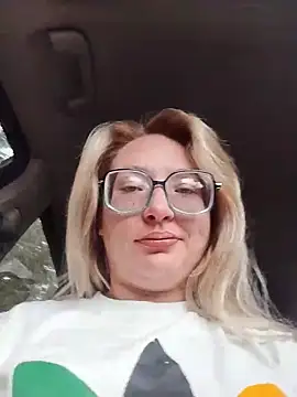 xWhoreAbleX Pika online show from 2, 12, 2025