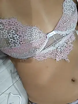 fernandasweet online show from 17, 1, 2025