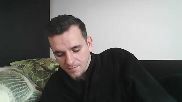 Huge cock22cm online show from 14, 2, 2025