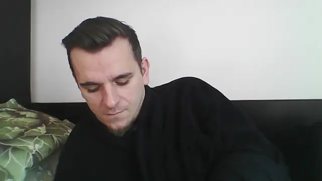 Huge cock22cm online show from 24, 2, 2025