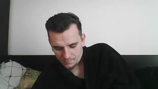 Huge cock22cm online show from 18, 3, 2025