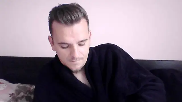 Huge cock22cm online show from 3, 10, 2025