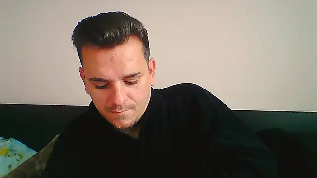 Huge cock22cm online show from 21, 11, 2025