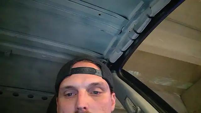 Snapshot of VitaminDrewFl chatting on 18, 1, 2026 VitaminDrewFl online show from 18, 1, 2026