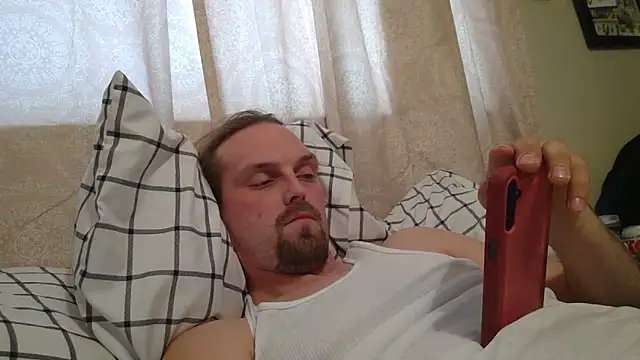 Snapshot of VitaminDrewFl chatting on 17, 2, 2026 VitaminDrewFl online show from 17, 2, 2026