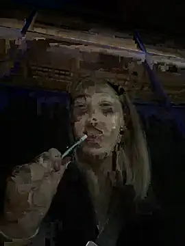 littlebitchess online show from 28, 11, 2025