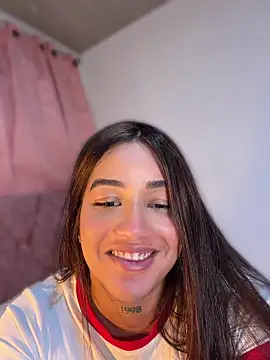Snapshot of Little_Gaby_ chatting on 22, 7, 2026 Little Gaby online show from 22, 7, 2026