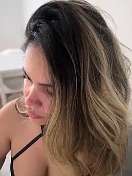 melanny10 online show from 2, 2, 2025