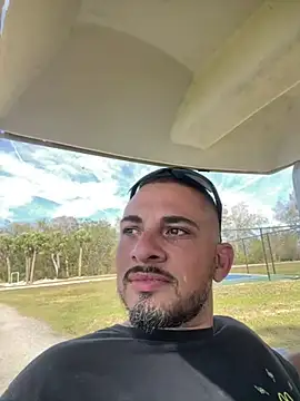 Snapshot of OmegaAlphaOne chatting on 31, 1, 2025 OmegaAlphaOne online show from 31, 1, 2025