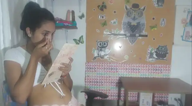 KamileLatinasexy online show from 19, 1, 2025