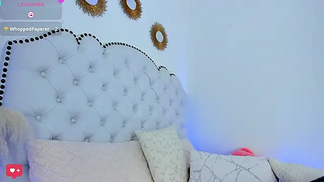 Ashleyjenner  online show from 22, 3, 2025