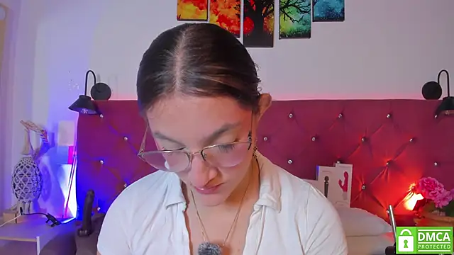 Snapshot of Ruth_harvey_ chatting on 8, 5, 2026 Ruth harvey online show from 8, 5, 2026