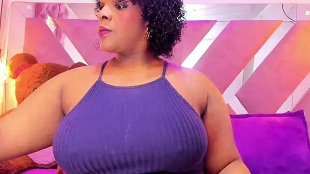 Snapshot of Scarlett-Bonnet chatting on 18, 3, 2025 Scarlett-Bonnet online show from 18, 3, 2025