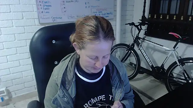 ViioletaMora online show from 22, 2, 2025