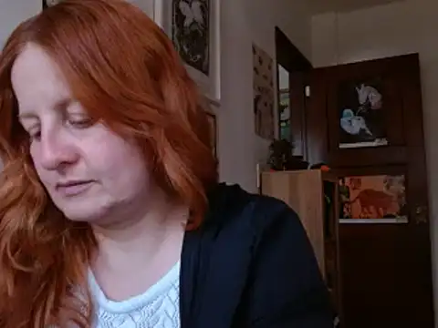 Snapshot of ViioletaMora chatting on 6, 5, 2026 ViioletaMora online show from 6, 5, 2026