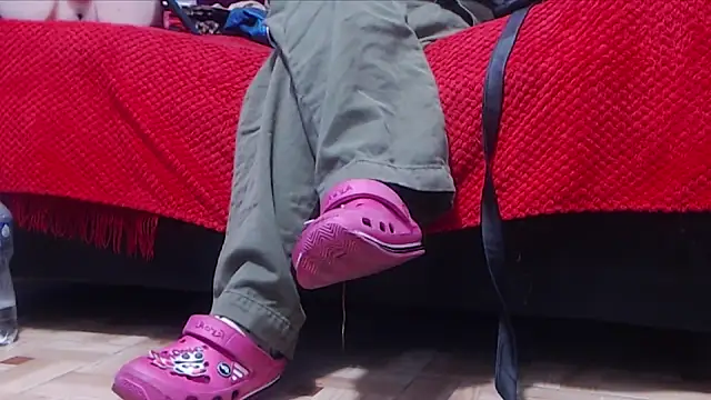 AyshaScott online show from 10, 10, 2025