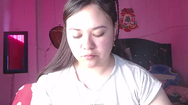 NikkiRous  online show from 19, 10, 2025