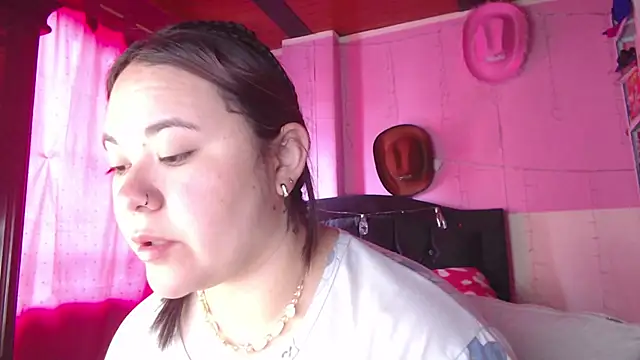 NikkiRous  online show from 12, 2, 2026