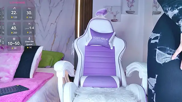 mia 099 online show from 4, 4, 2026