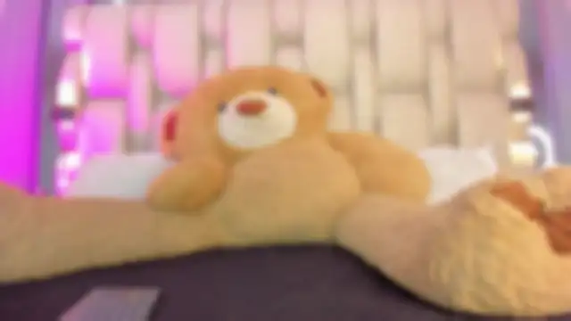  LauraTaylor  online show from 15, 10, 2025