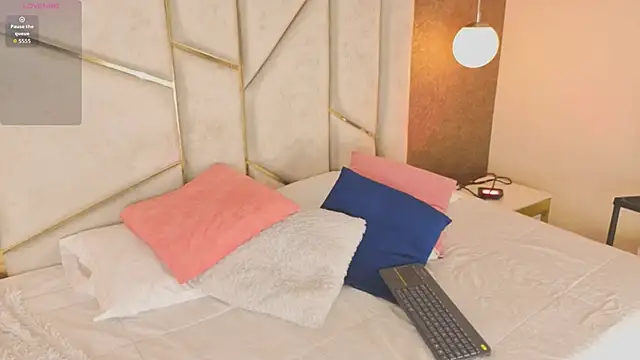 AilishBenson online show from 10, 2, 2026