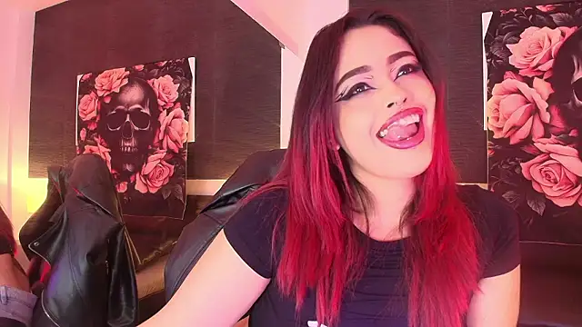 Snapshot of EvaaFoxxy1 chatting on 9, 2, 2026 EvaaFoxxy1 online show from 9, 2, 2026