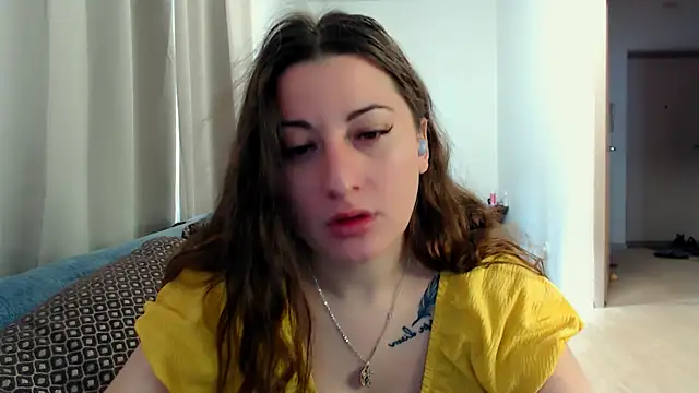 Snapshot of Helen_Adams_ chatting on 7, 5, 2026 Helen Adams online show from 7, 5, 2026