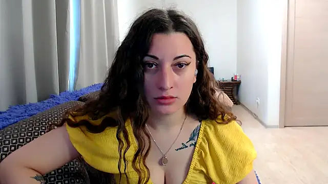 Snapshot of Helen_Adams_ chatting on 13, 5, 2026 Helen Adams online show from 13, 5, 2026