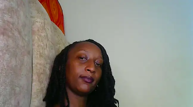 Snapshot of CarlaBeckky chatting on 9, 2, 2025 CarlaBeckky online show from 9, 2, 2025