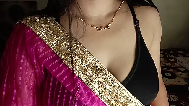 shuhana  online show from 3, 10, 2025