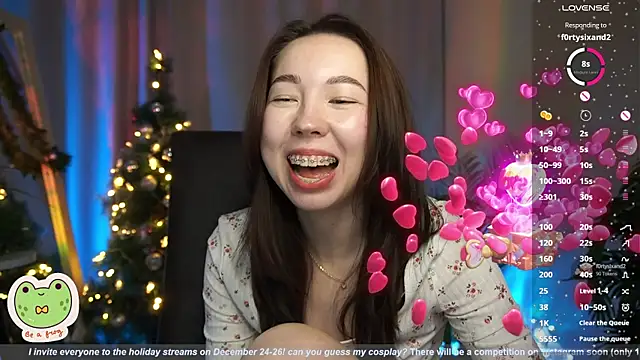 Snapshot of Sarah_Son chatting on 19, 12, 2024 Sarah Son online show from 19, 12, 2024