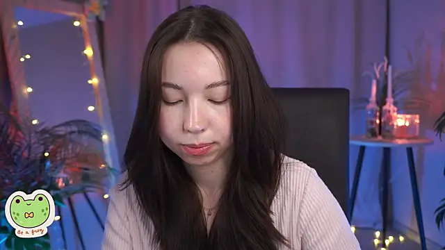 Snapshot of Sarah_Son chatting on 10, 2, 2025 Sarah Son online show from 10, 2, 2025