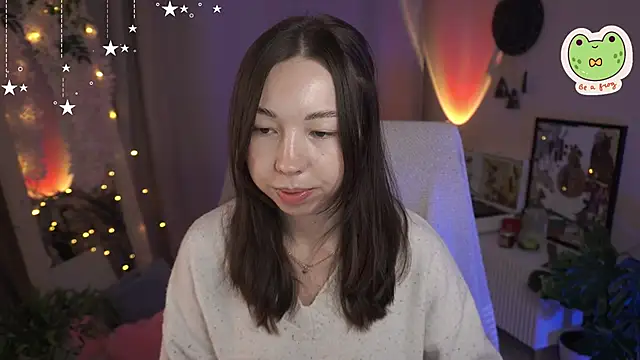 Snapshot of Sarah_Son chatting on 10, 9, 2025 Sarah Son online show from 10, 9, 2025