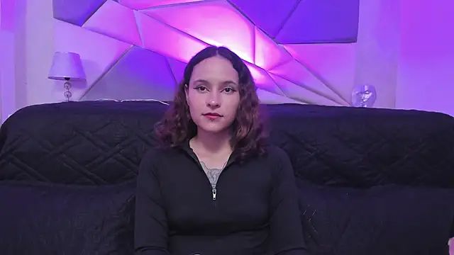 Snapshot of AnnyThompson_ chatting on 10, 12, 2024 AnnyThompson online show from 10, 12, 2024