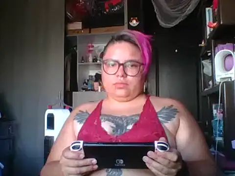 Snapshot of Anne_Noir chatting on 20, 10, 2025 Anne Noir online show from 20, 10, 2025