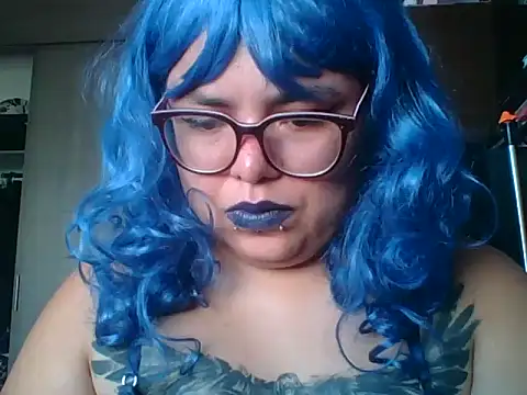 Snapshot of Anne_Noir chatting on 21, 10, 2025 Anne Noir online show from 21, 10, 2025