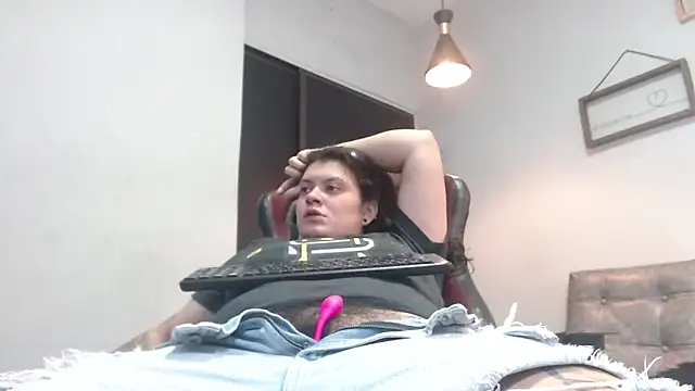 snowflake xxx online show from 18, 11, 2025