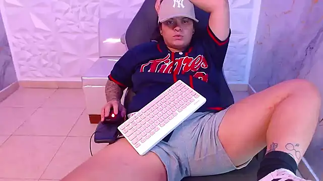 snowflake xxx online show from 4, 3, 2026