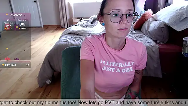 Plantbabeee online show from 9, 9, 2025