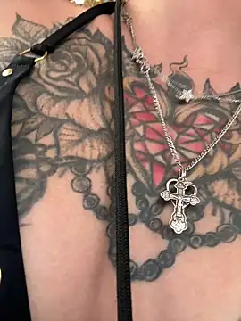 BabeRainbow online show from 22, 1, 2025