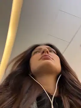 BabeRainbow online show from 27, 9, 2025