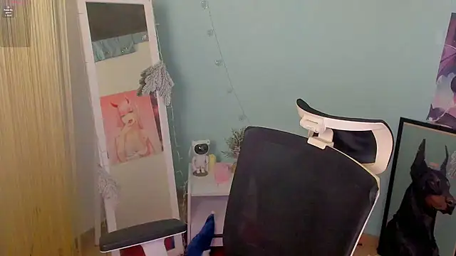 Molly sweetie online show from 21, 1, 2025